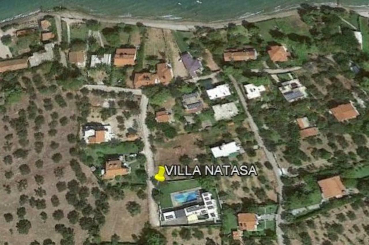 Villa Natasa Lampiri  Luaran gambar