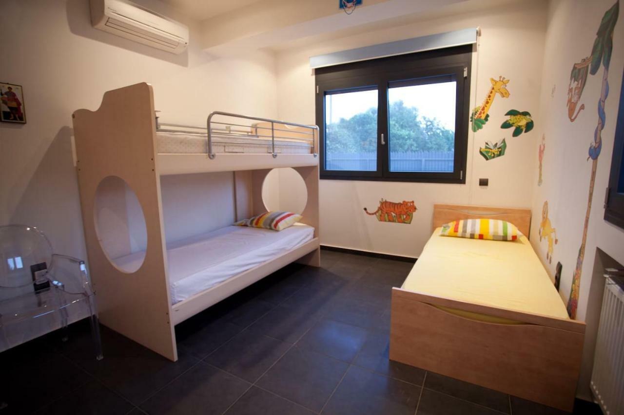 Villa Natasa Lampiri  Luaran gambar